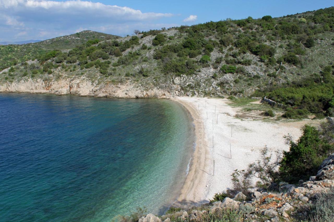 Apartments With A Parking Space Vrbnik, Krk - 429 외부 사진