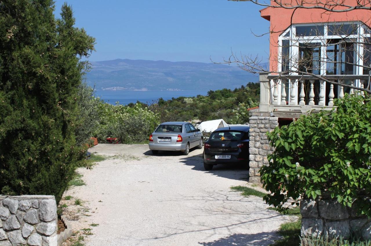 Apartments With A Parking Space Vrbnik, Krk - 429 외부 사진
