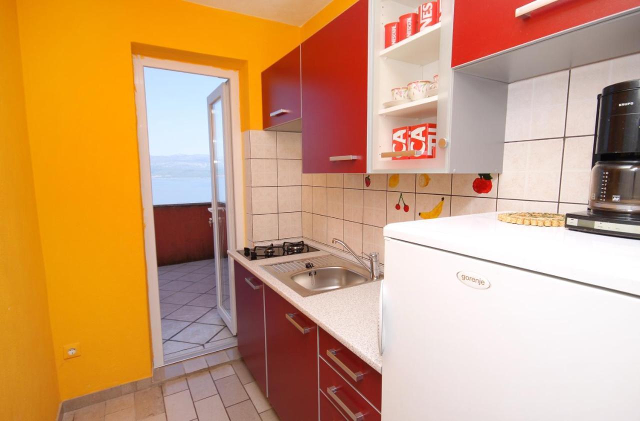Apartments With A Parking Space Vrbnik, Krk - 429 외부 사진